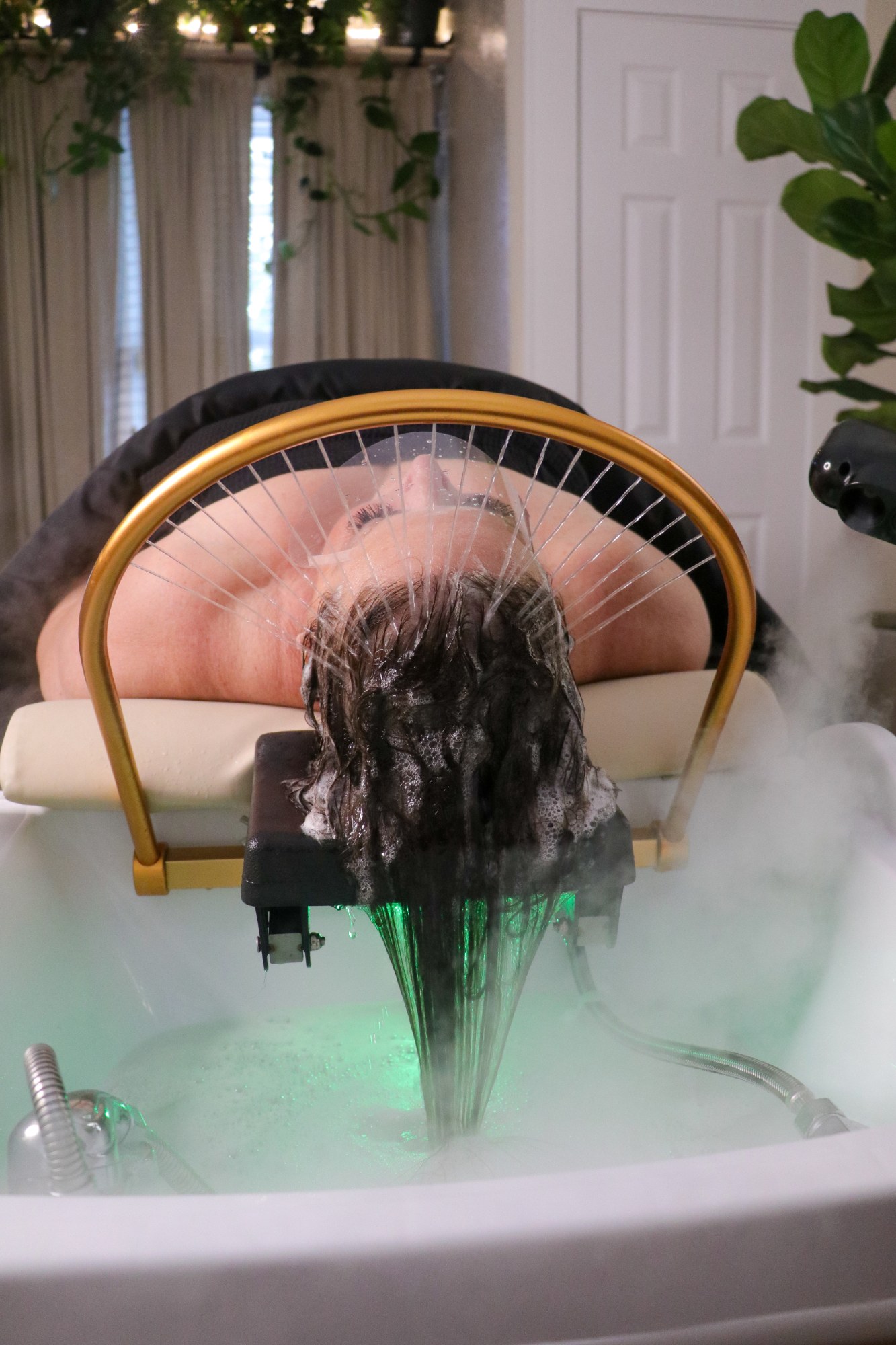 Choosing a head spa, checklist — The Bronze Lily, St. Petersburg, FL