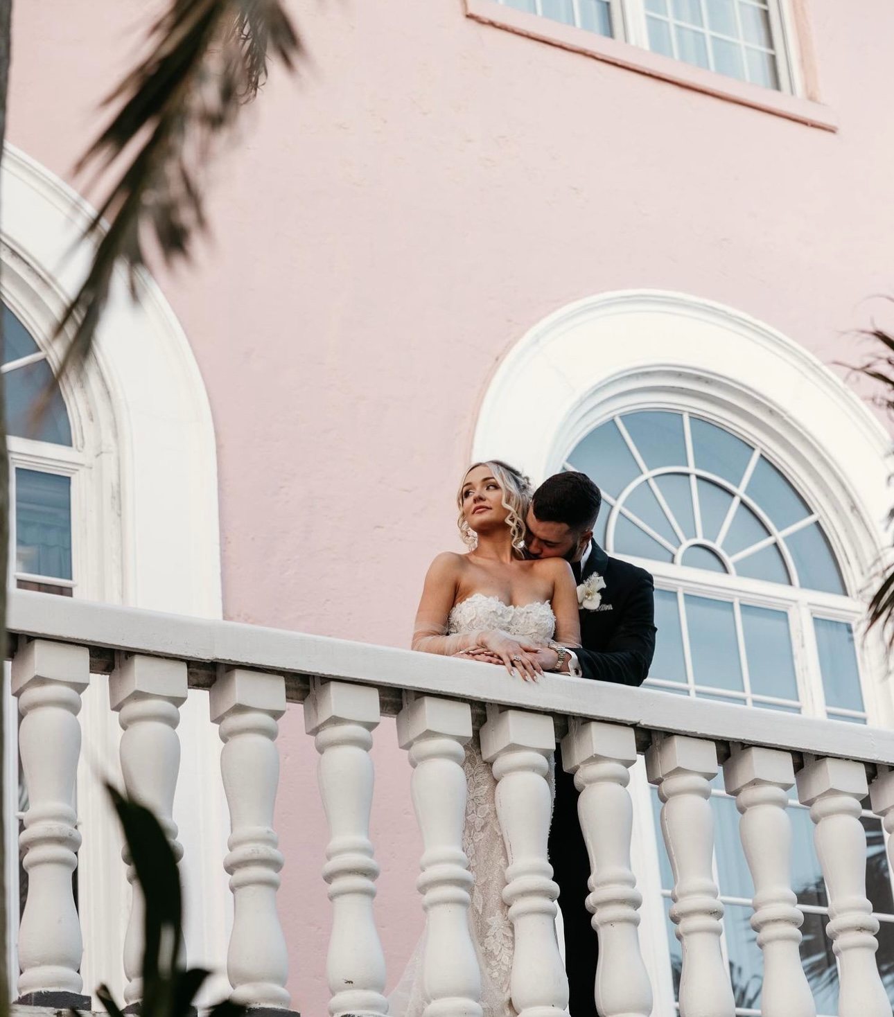 Don CeSar wedding guide, cover — The Bronze Lily, St. Petersburg, FL