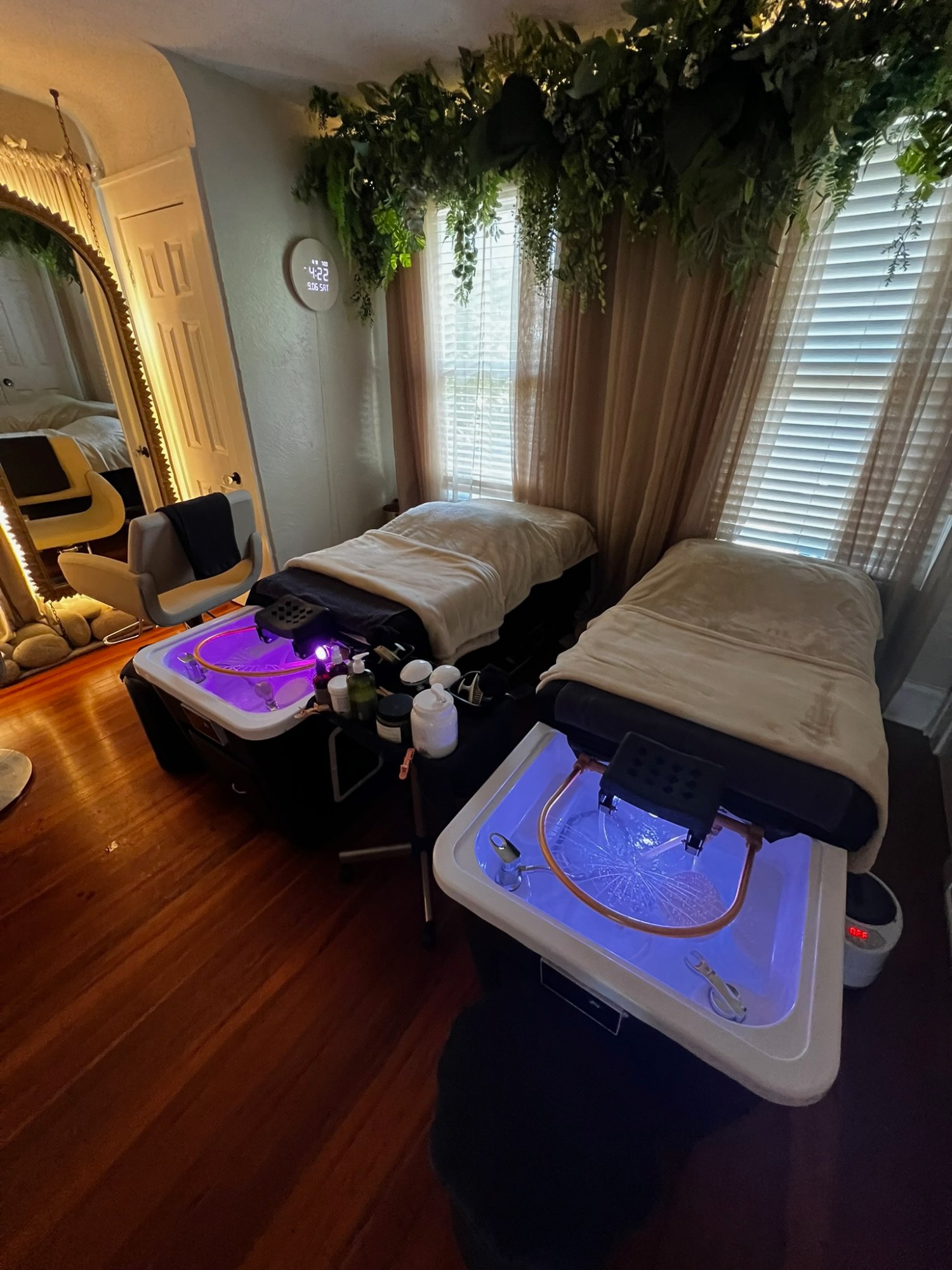 The duo suite, two tables, side by side — The Bronze Lily, St. Petersburg, FL